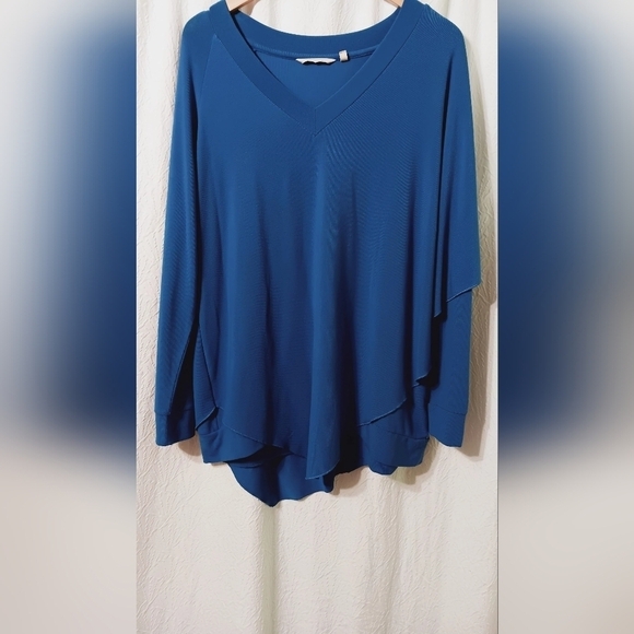 Soft Surroundings Madeline Tunic blue tunic V-neck, long sleeve Size PXL - Picture 11 of 11